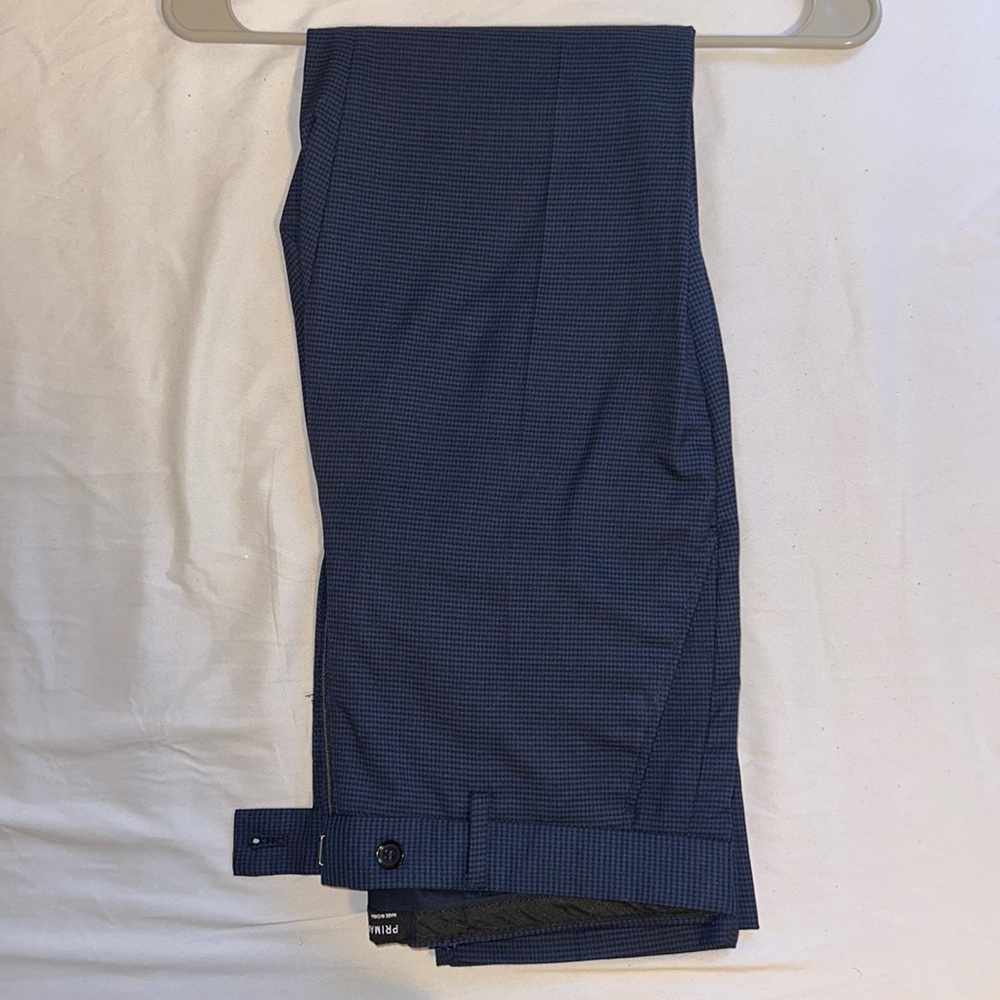 Primark. Suit Pants. Men’s Size 32 x 32. Worn twice.
